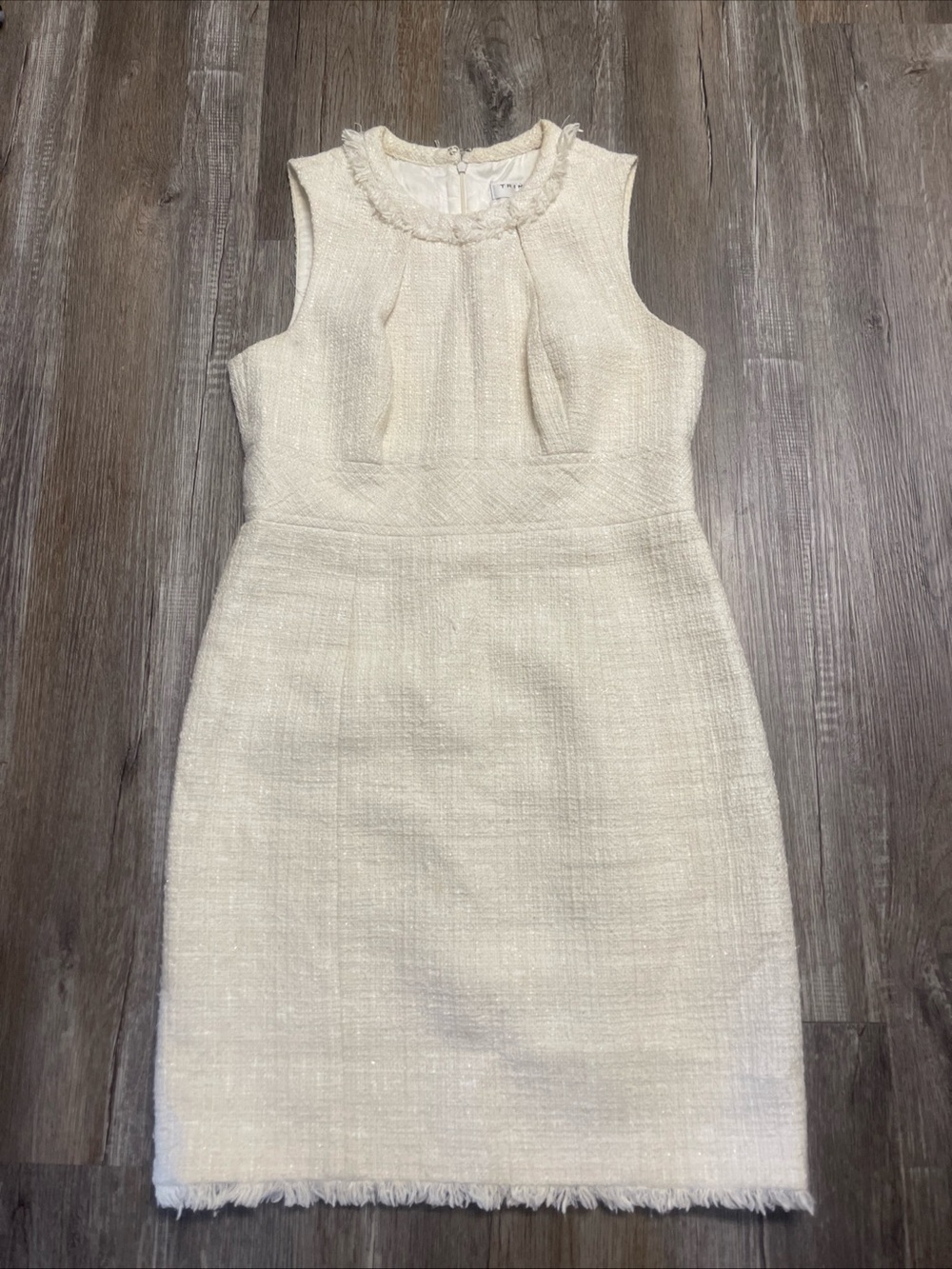 Trina Turk Sheath Dress Cream Sleeveless Career Office Minimalist Lined Sz 10